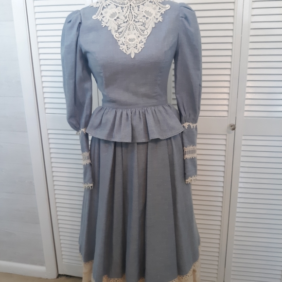 Jessica McClintock Dresses & Skirts - Jessica Mcclintock vtg pinstripe skirt set 5/6 C5